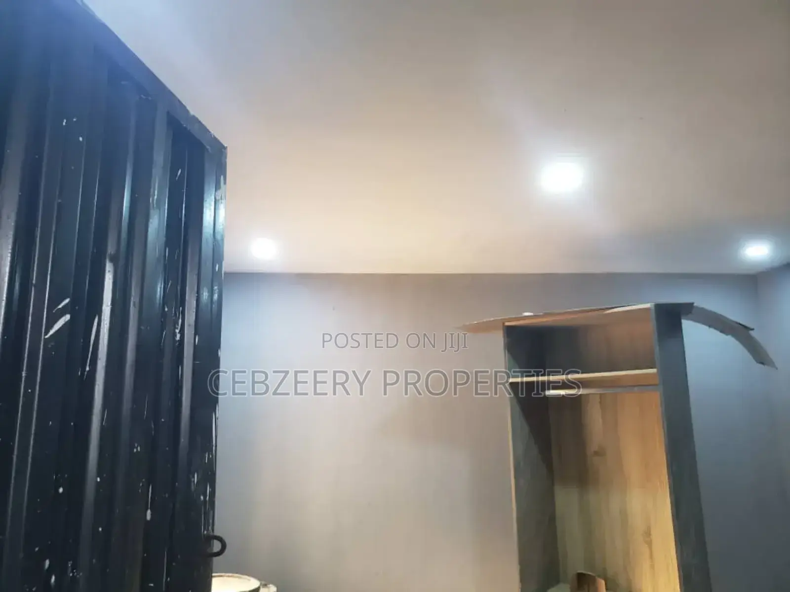 5bdrm Duplex in GRA Phase 2 Shangisha for sale in GRA Phase 2 Shangisha
