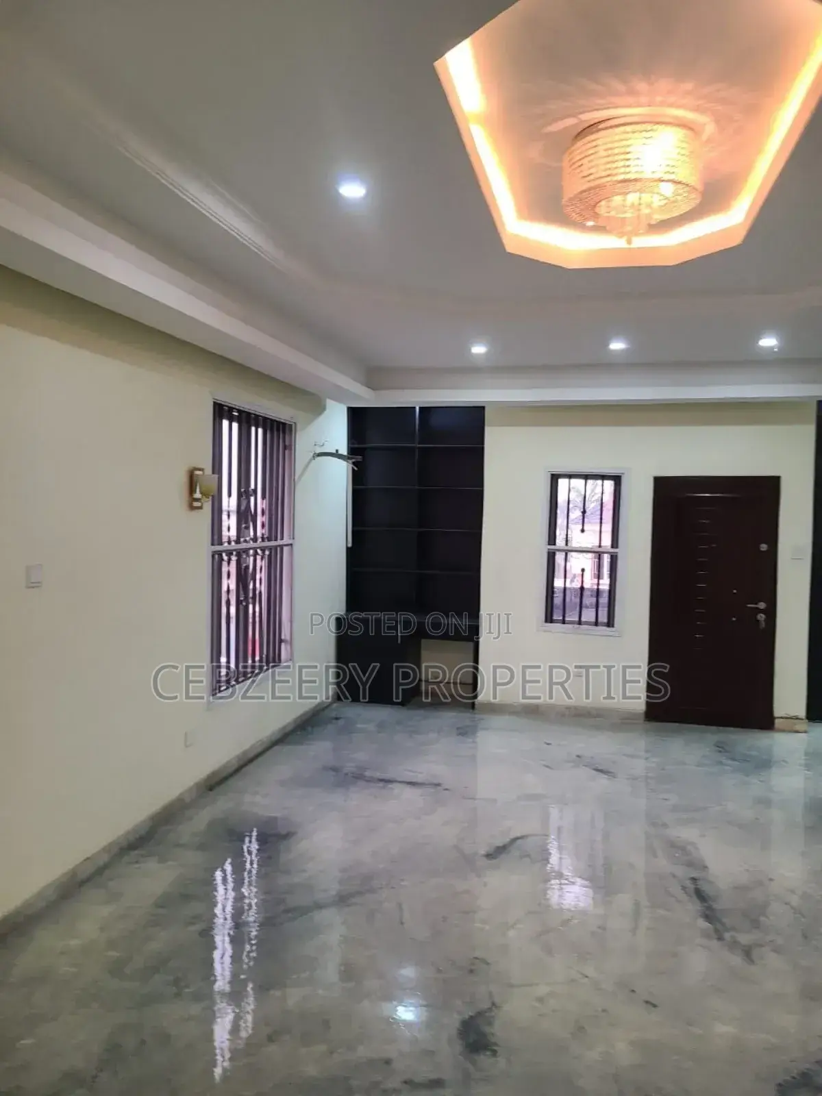 5bdrm Duplex in GRA Phase 2 Shangisha for sale in GRA Phase 2 Shangisha