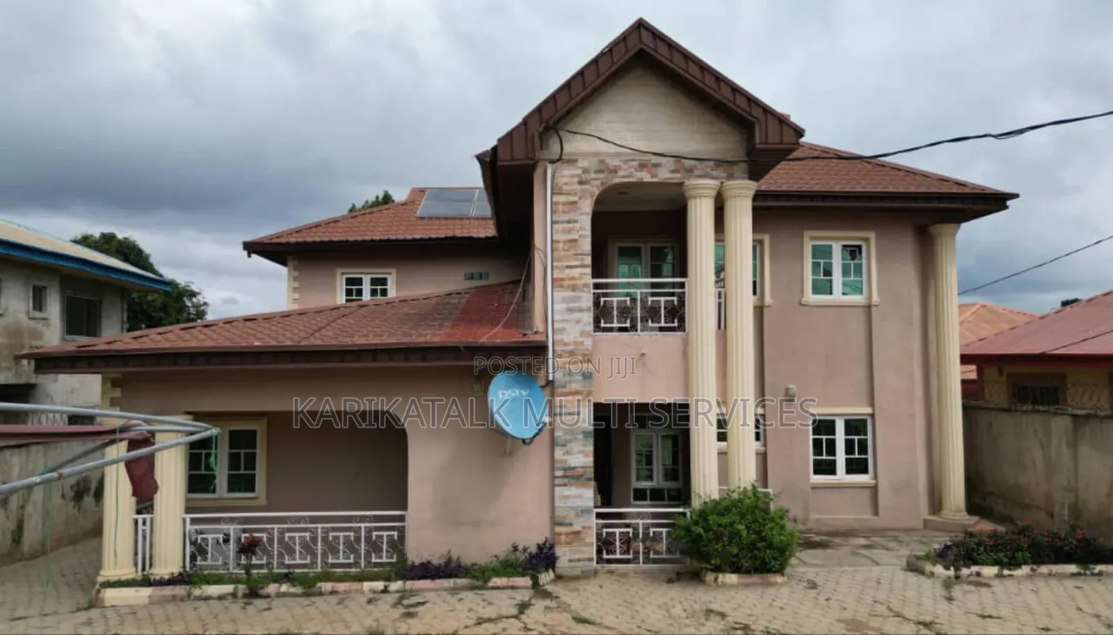 Furnished 5bdrm Duplex in 𝖲𝗍𝗋𝖾𝖺𝗍, Ilorin South for sale in Ilorin South