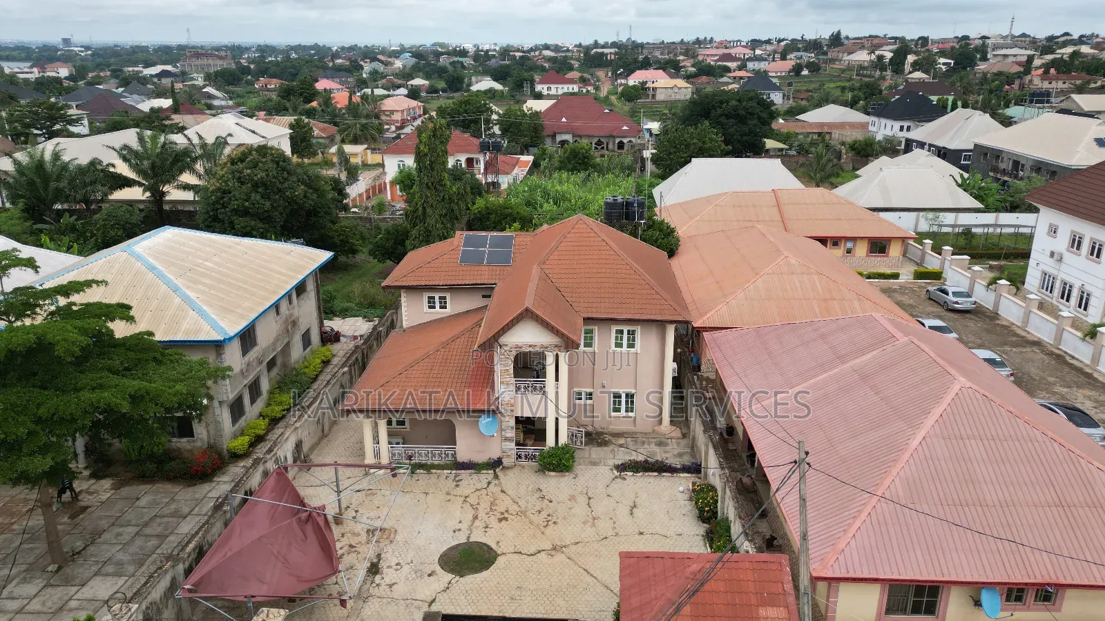 Furnished 5bdrm Duplex in 𝖲𝗍𝗋𝖾𝖺𝗍, Ilorin South for sale in Ilorin South