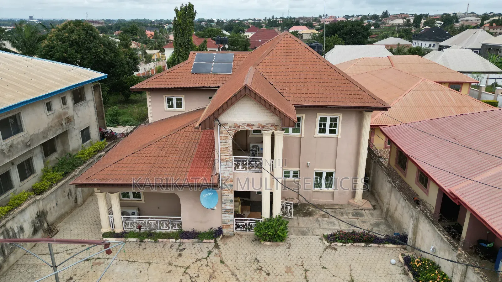 Furnished 5bdrm Duplex in 𝖲𝗍𝗋𝖾𝖺𝗍, Ilorin South for sale in Ilorin South