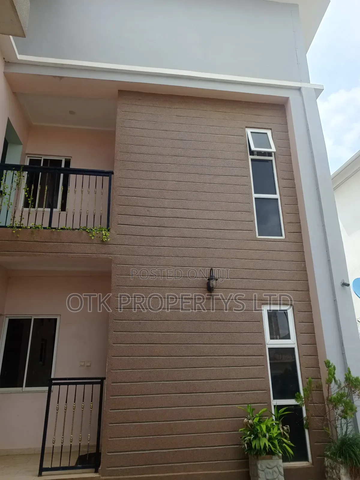 Furnished 2bdrm Block of Flats in Fo1, Kubwa for rent in Kubwa