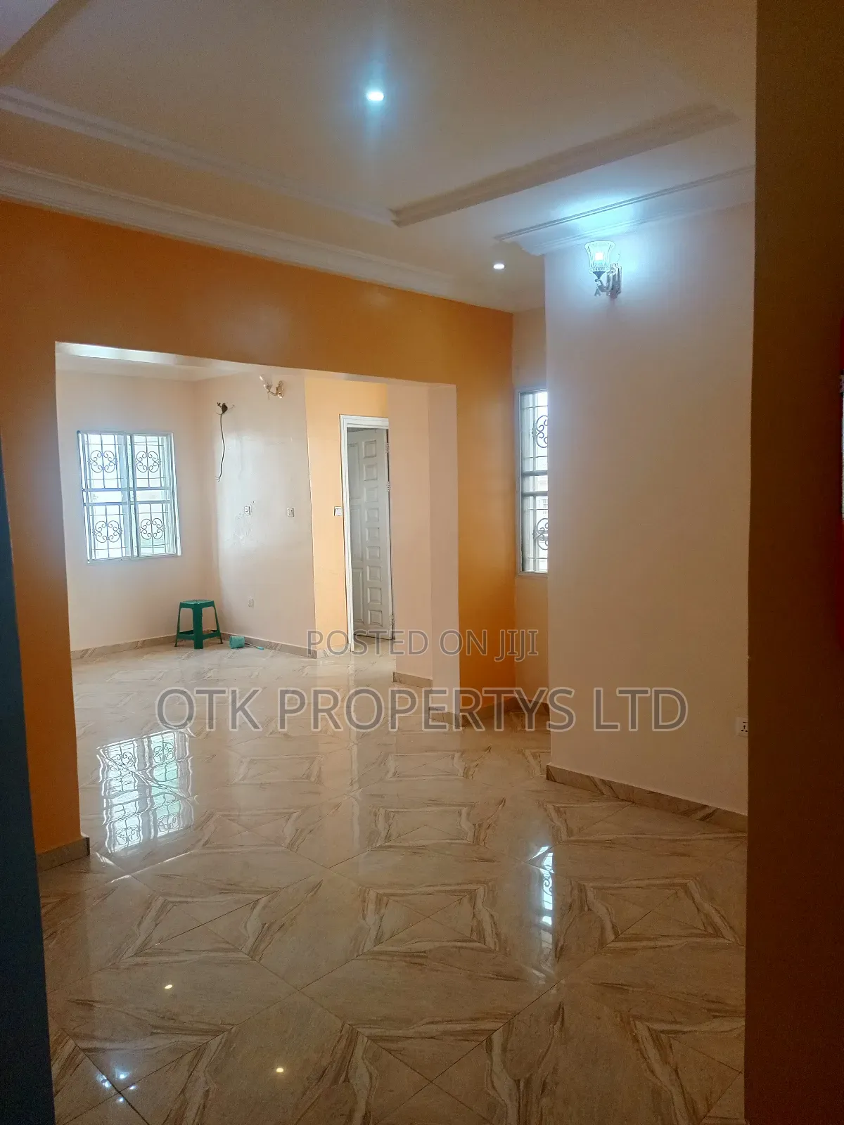 Furnished 2bdrm Block of Flats in Fo1, Kubwa for rent in Kubwa