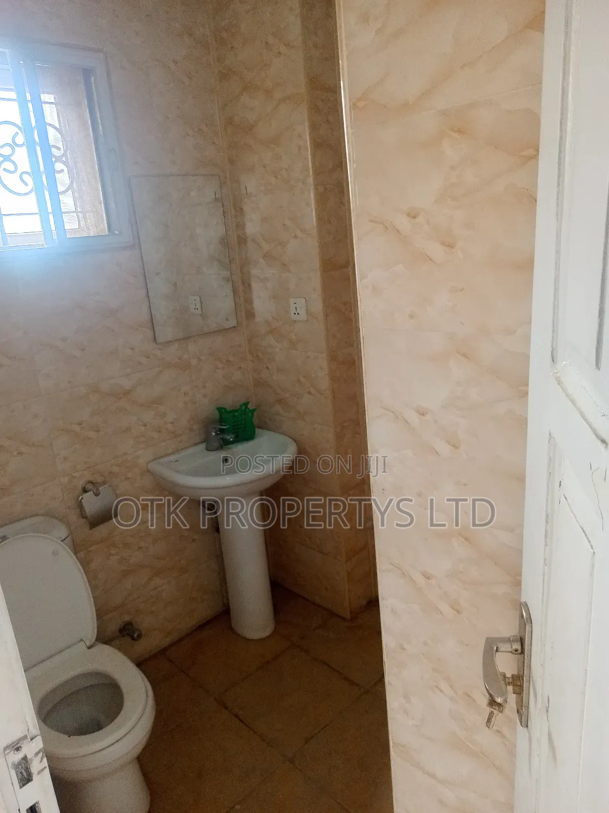 Furnished 2bdrm Block of Flats in Fo1, Kubwa for rent in Kubwa