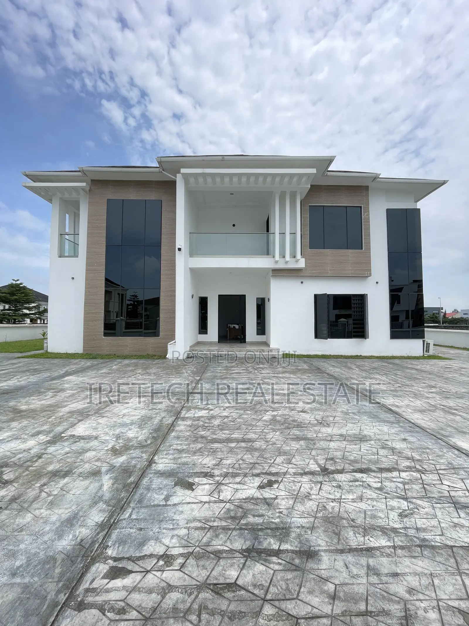 5bdrm Duplex in Ajah Royal Garden for sale in Ajah