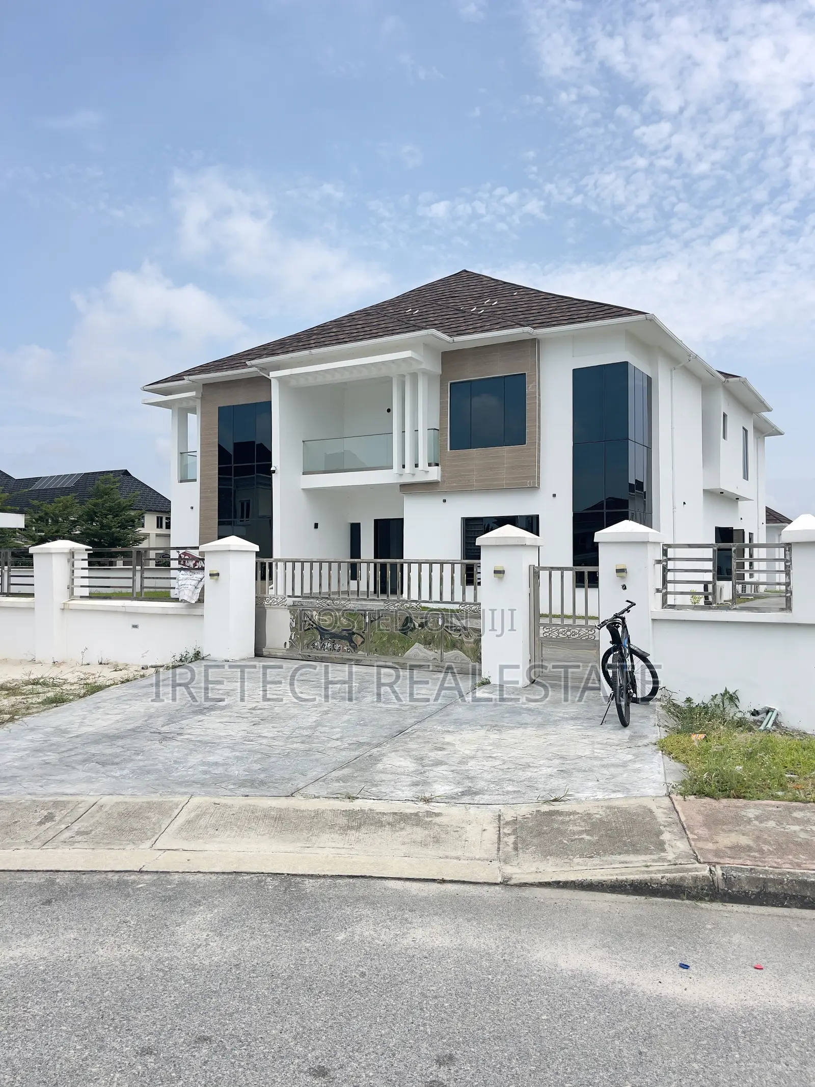 5bdrm Duplex in Ajah Royal Garden for sale in Ajah
