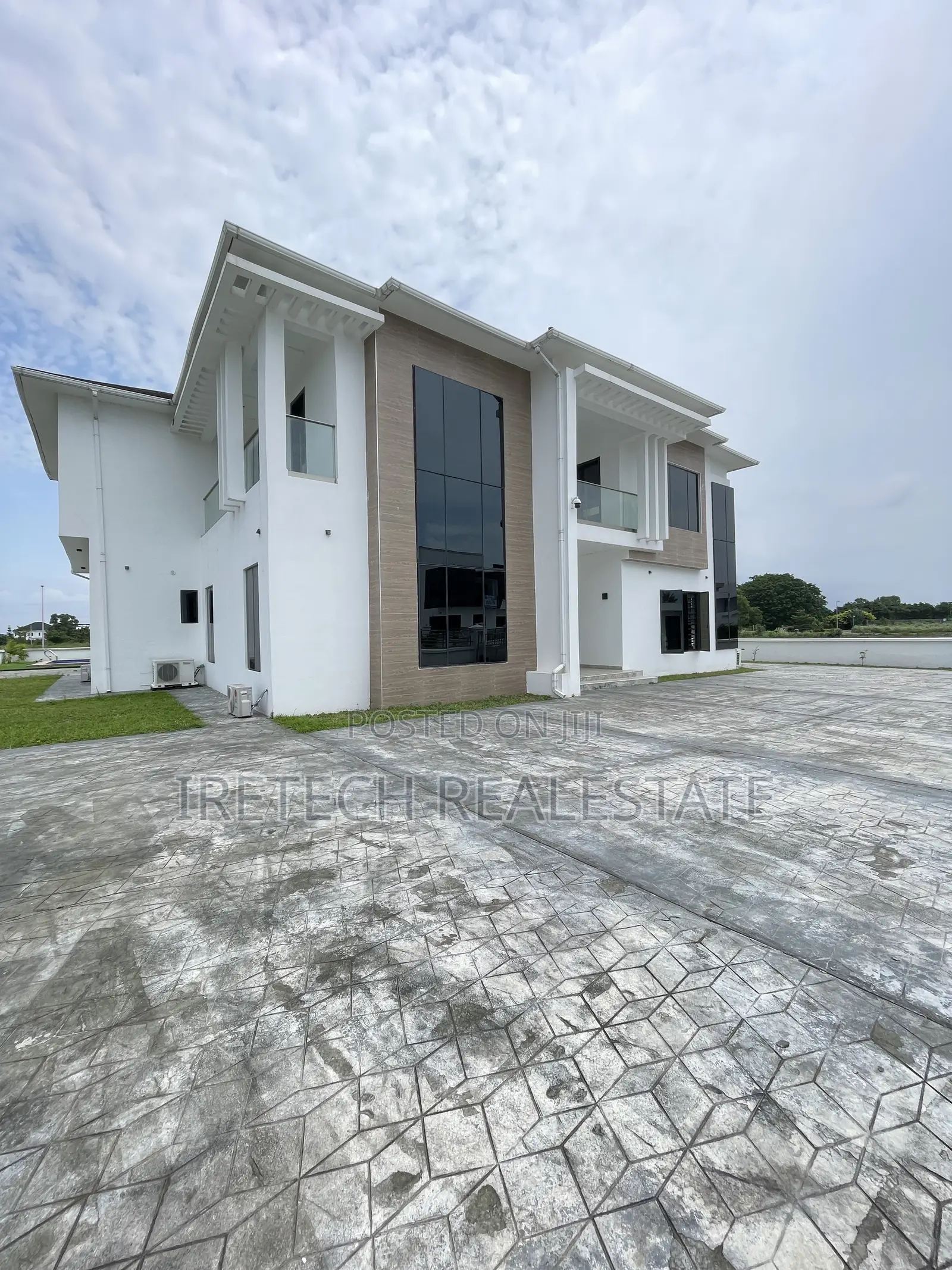 5bdrm Duplex in Ajah Royal Garden for sale in Ajah