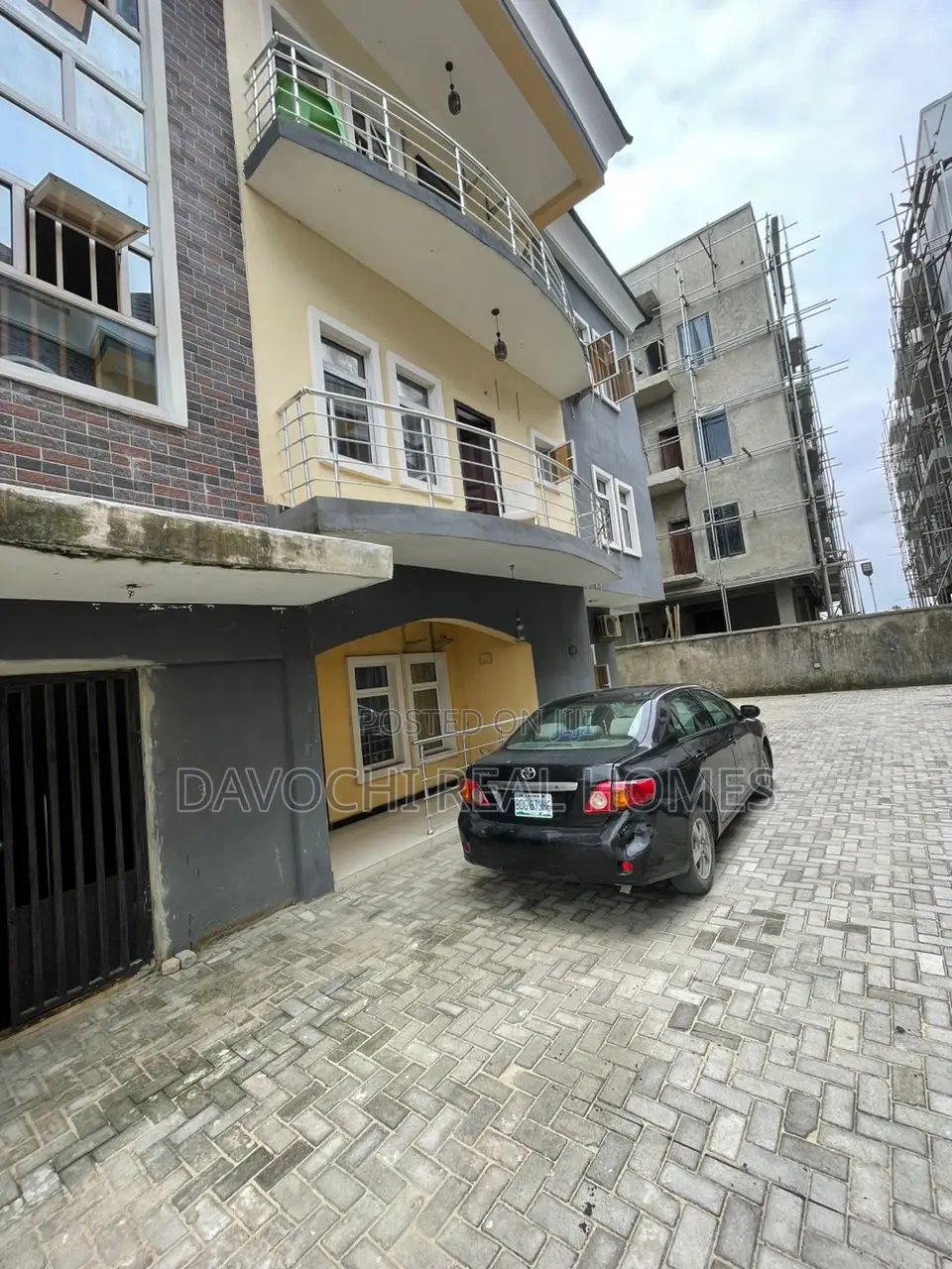 3bdrm Apartment in Lekki Phase 2 for rent in Lekki Phase 2