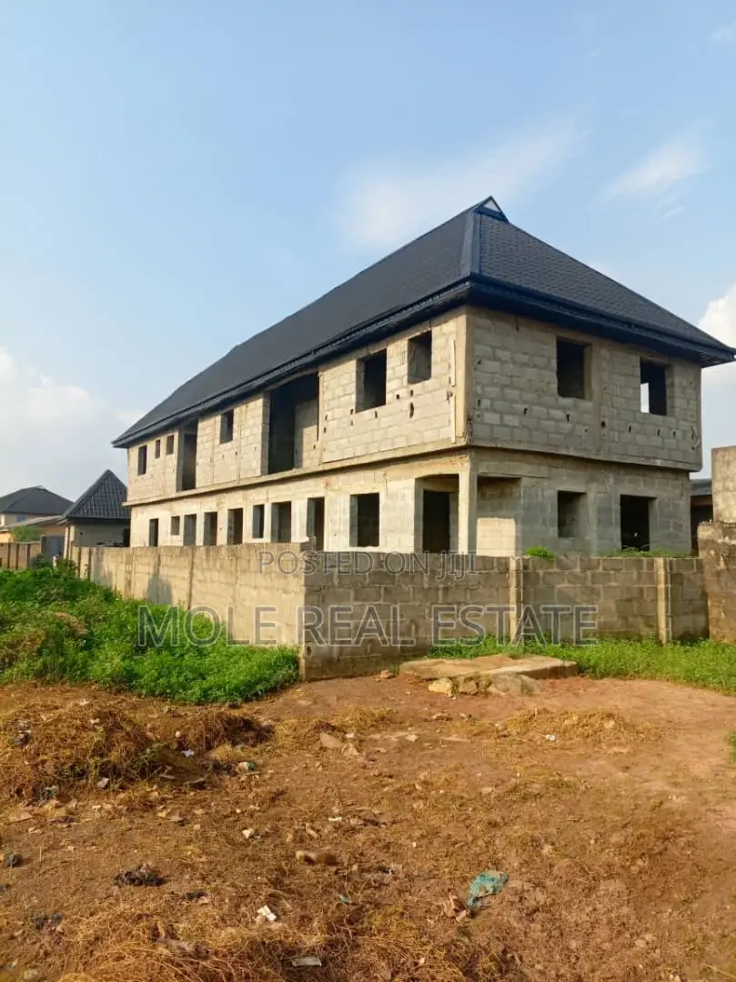 4 Units of 2 Bedrooms Flat Ijegunhalf Plot Finishing Level in Ikotun / Ikotun/Igando