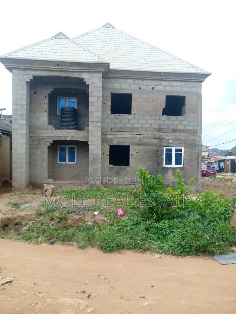 4 Units of 2 Bedrooms Flat Ijegunhalf Plot Finishing Level in Ikotun / Ikotun/Igando