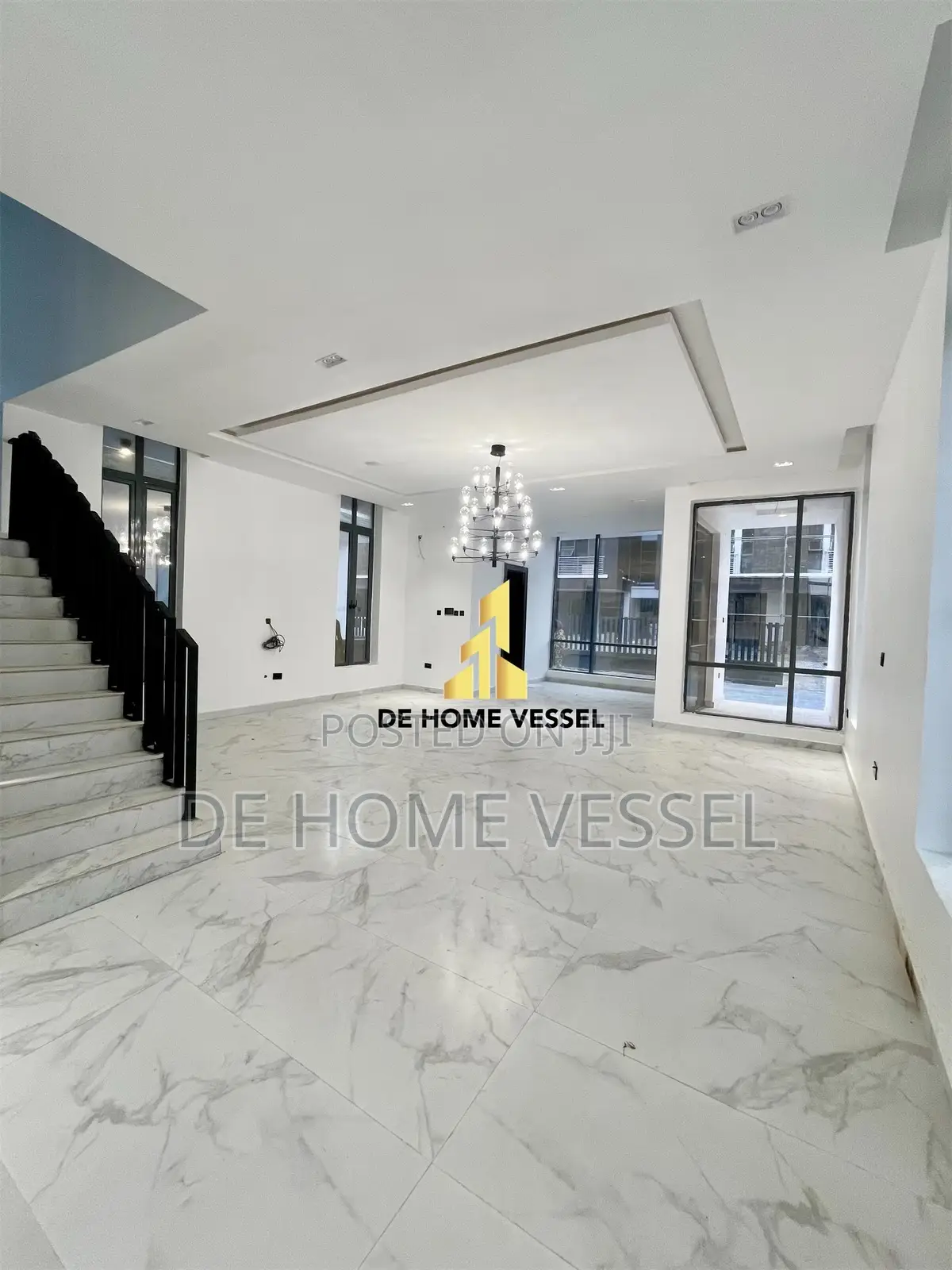 4bdrm House in Osapa london for sale in Osapa london