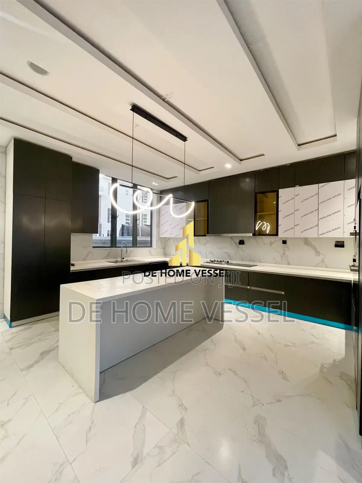 4bdrm House in Osapa london for sale in Osapa london