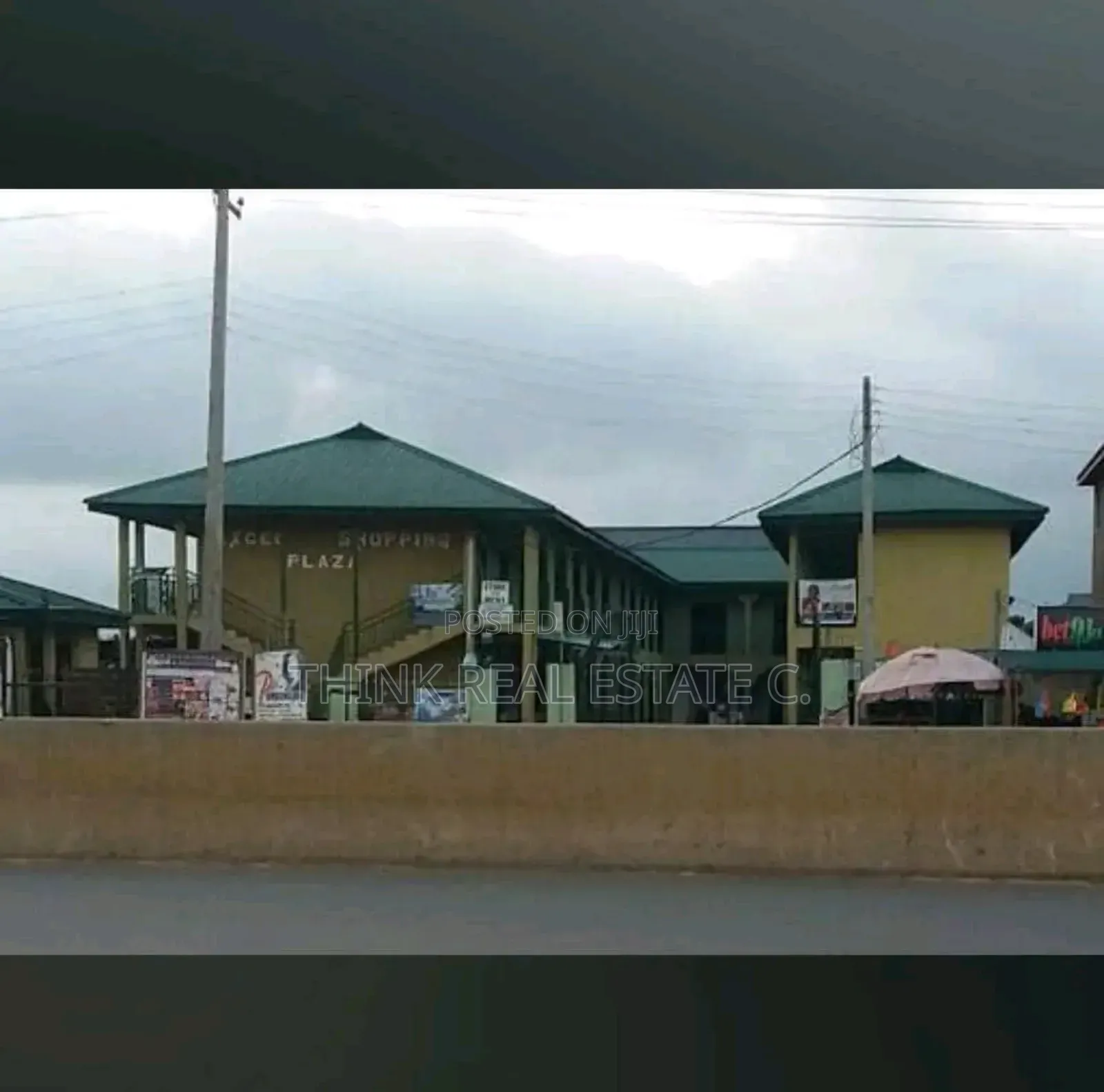 Shopping Complex Along Aduwawa Main Road on a 100/150 Land in Benin City