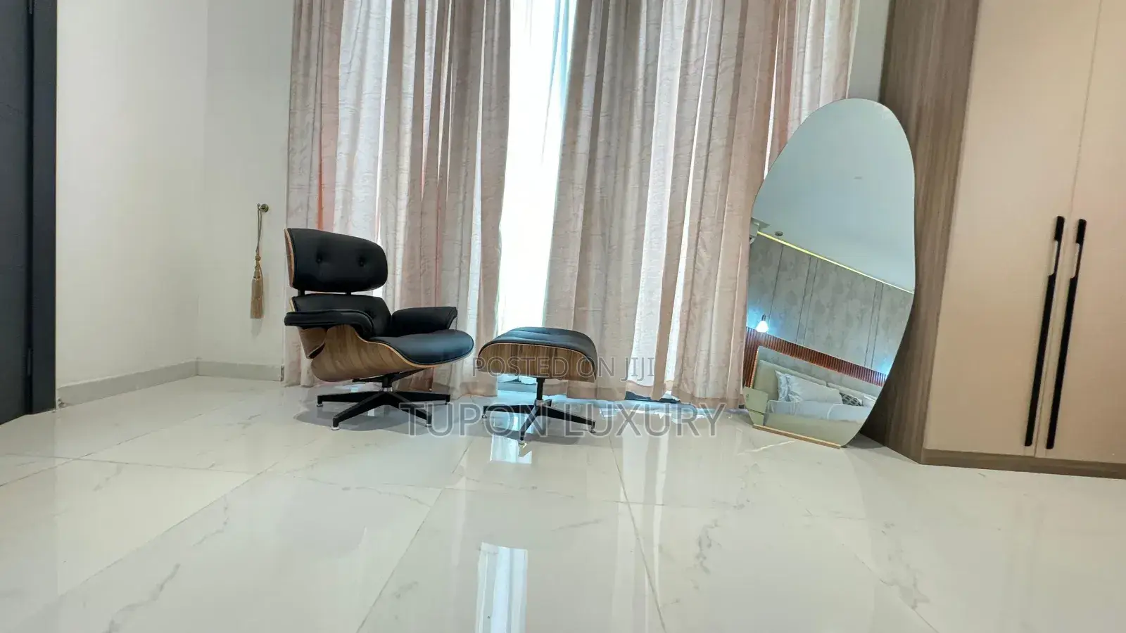 Luxury 2 Bedroom Maisonette With Ps5, Pool and Gym. in Lekki Phase 1