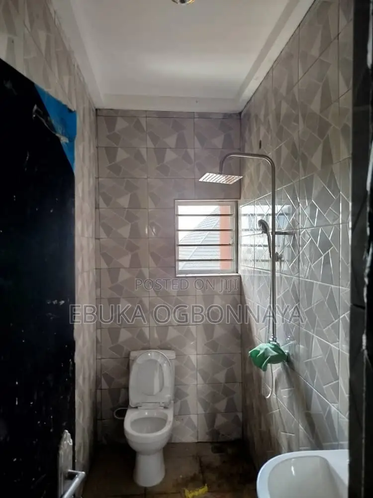 2bdrm Block of Flats in Nta Road, Obio-Akpor for rent in Obio-Akpor