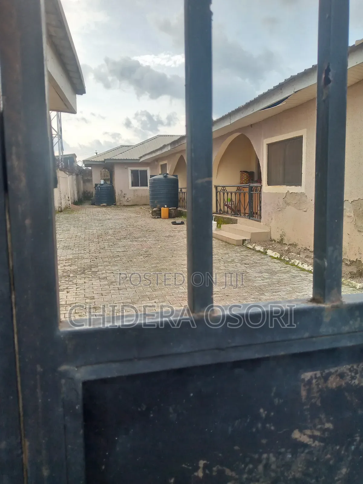 3bdrm Block of Flats in Dawaki Extension, Dutse-Alhaji for sale in Dutse-Alhaji