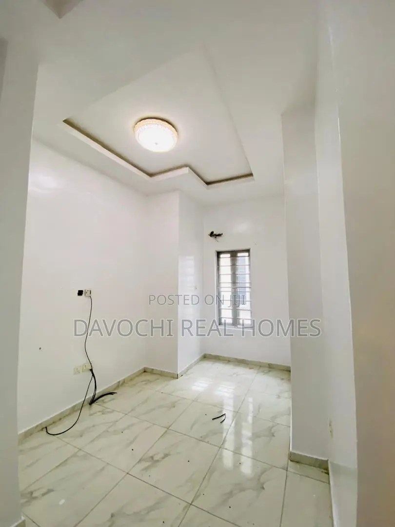 4bdrm Duplex in Osapa london for rent in Osapa london