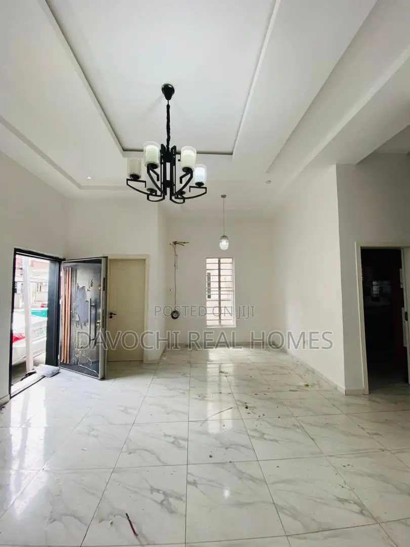 4bdrm Duplex in Osapa london for rent in Osapa london