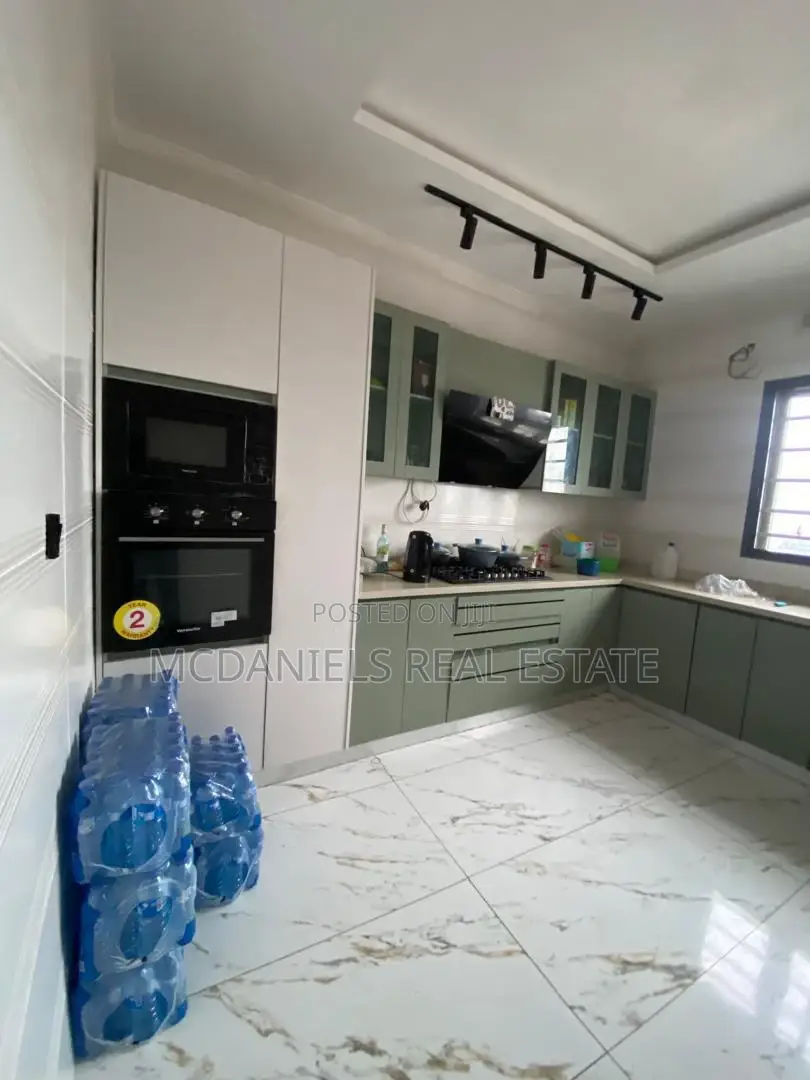 Furnished 2bdrm Maisonette in Ikate for rent in Ikate
