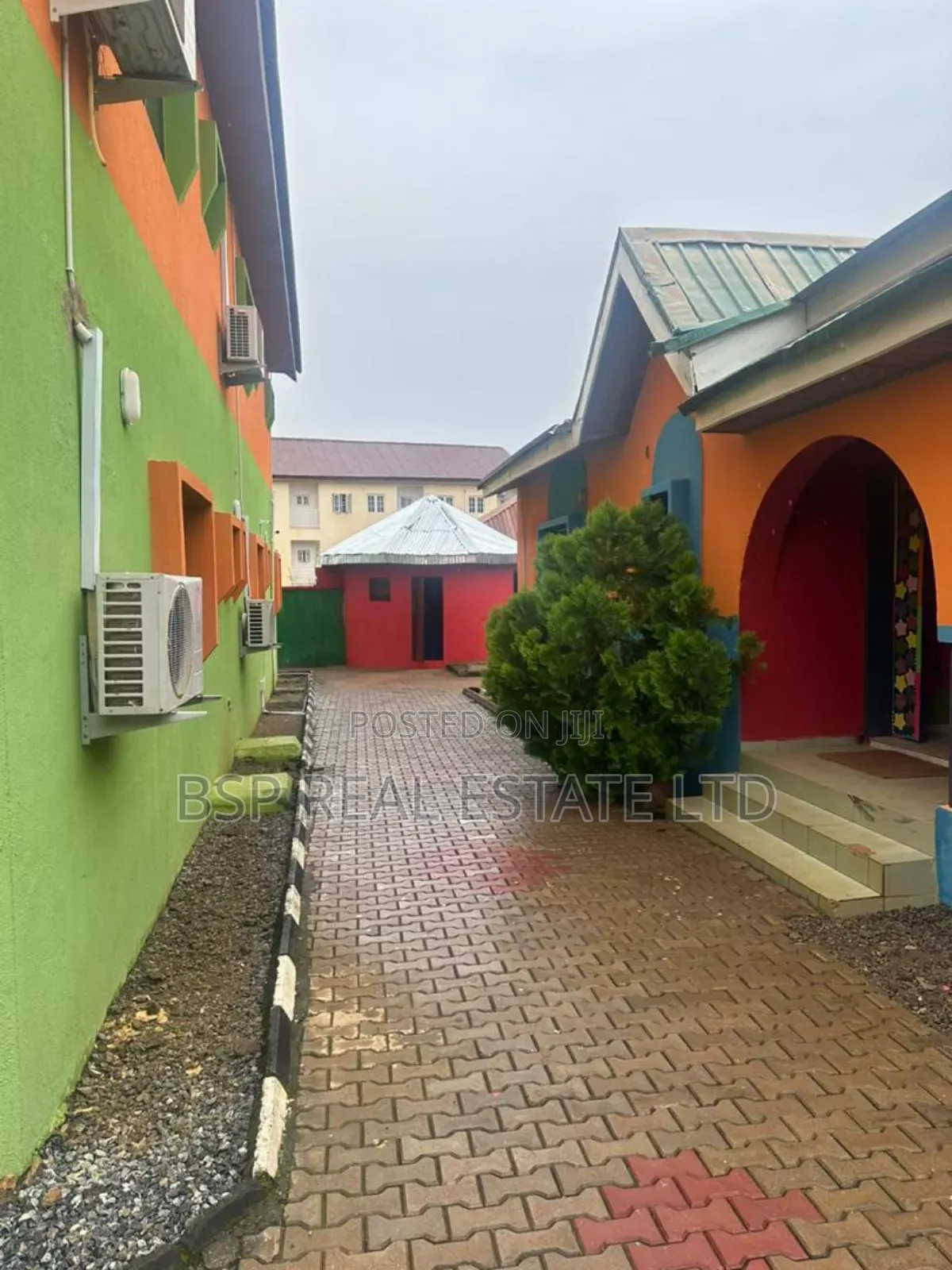 Furnished 6bdrm Block of Flats in Durumi for sale in Durumi