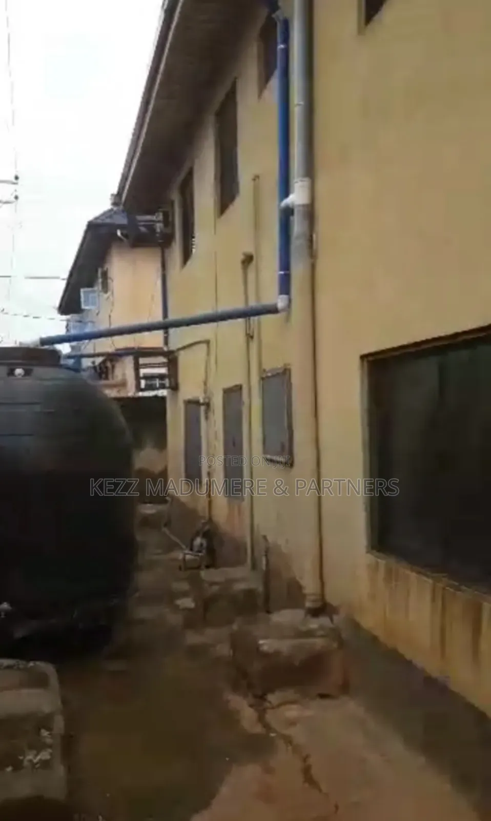 4bdrm Block of Flats in Community Estate for sale in Enugu