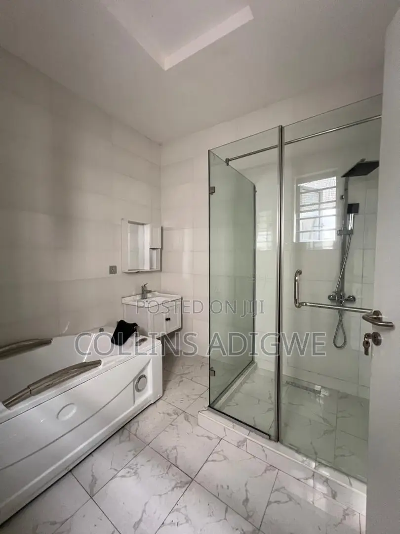 4bdrm Duplex in Chevron Service for rent in Chevron
