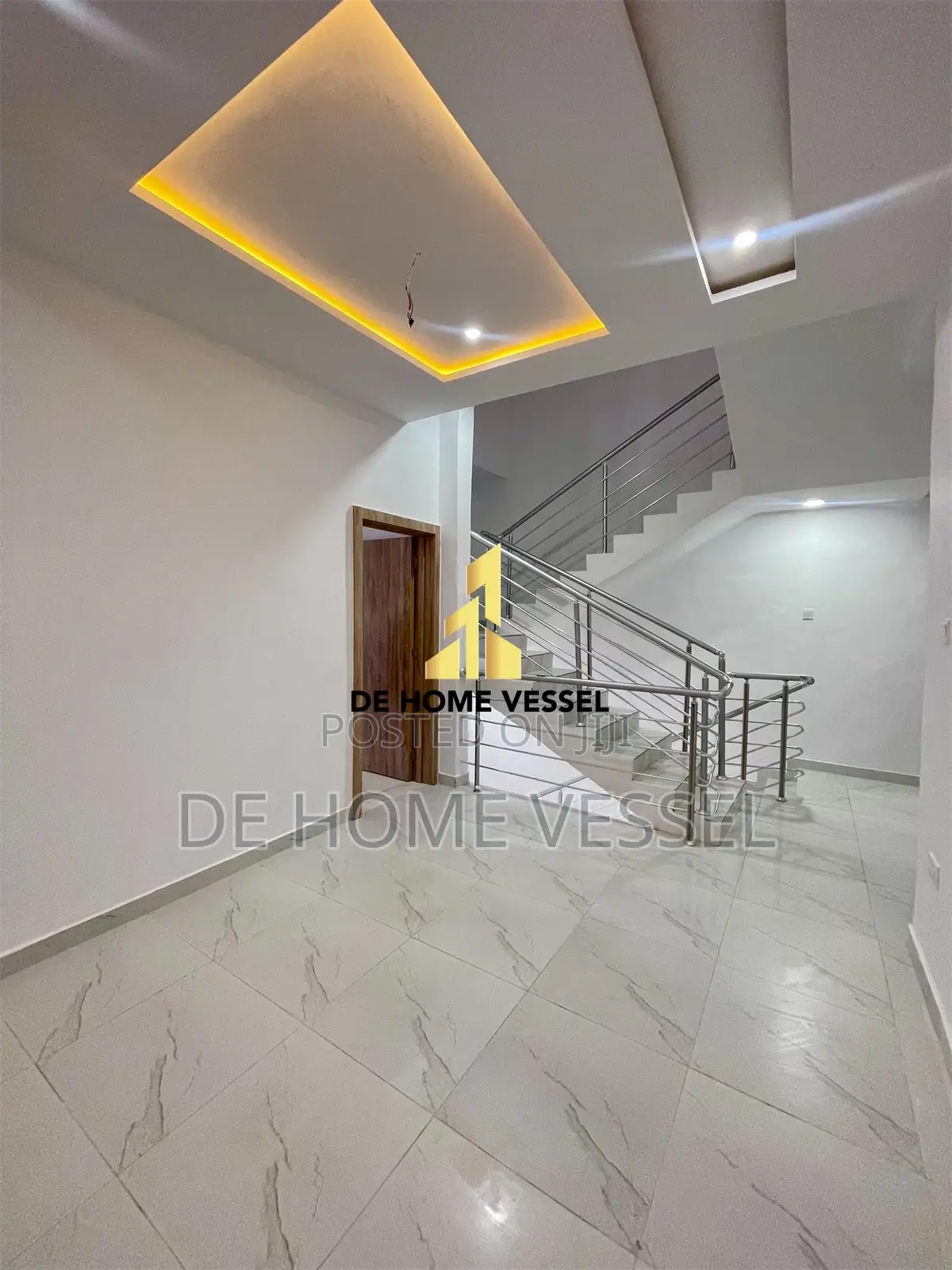 4bdrm Townhouse/Terrace in Igbo-efon for sale in Igbo-efon
