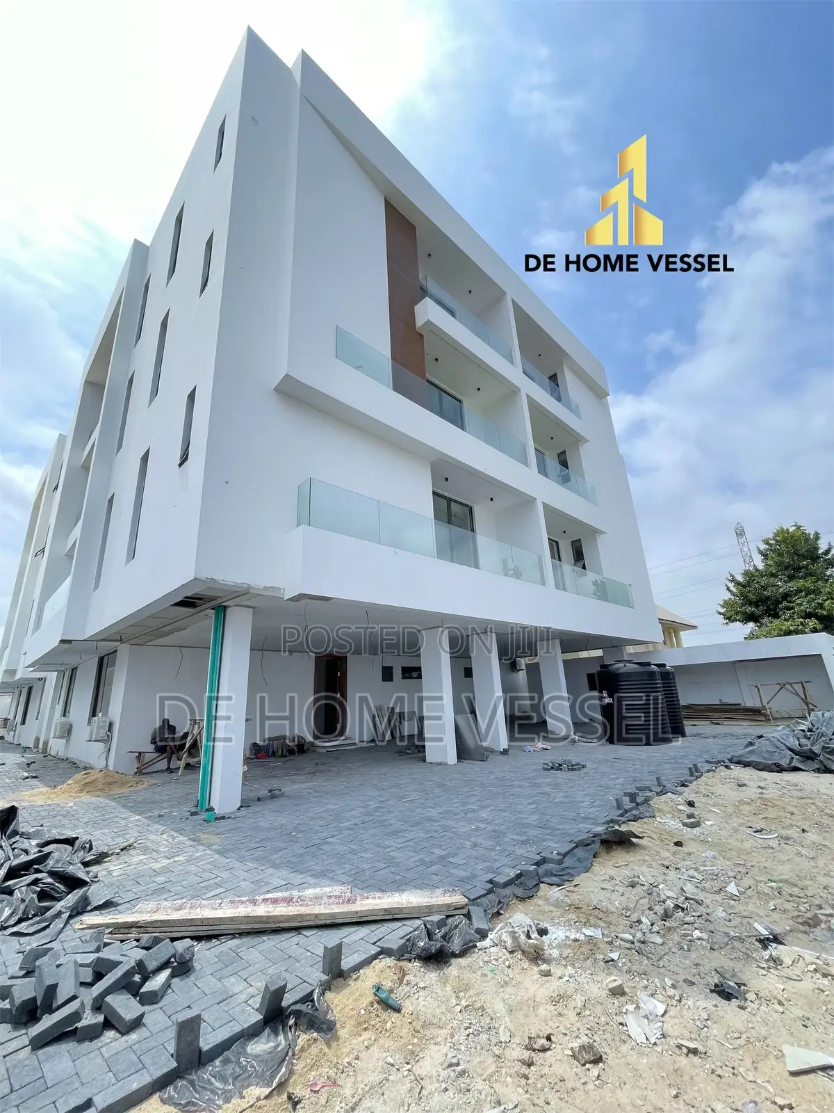 Fantastically Finished Luxury 2 Bed Apartment in Lekki Phase 1