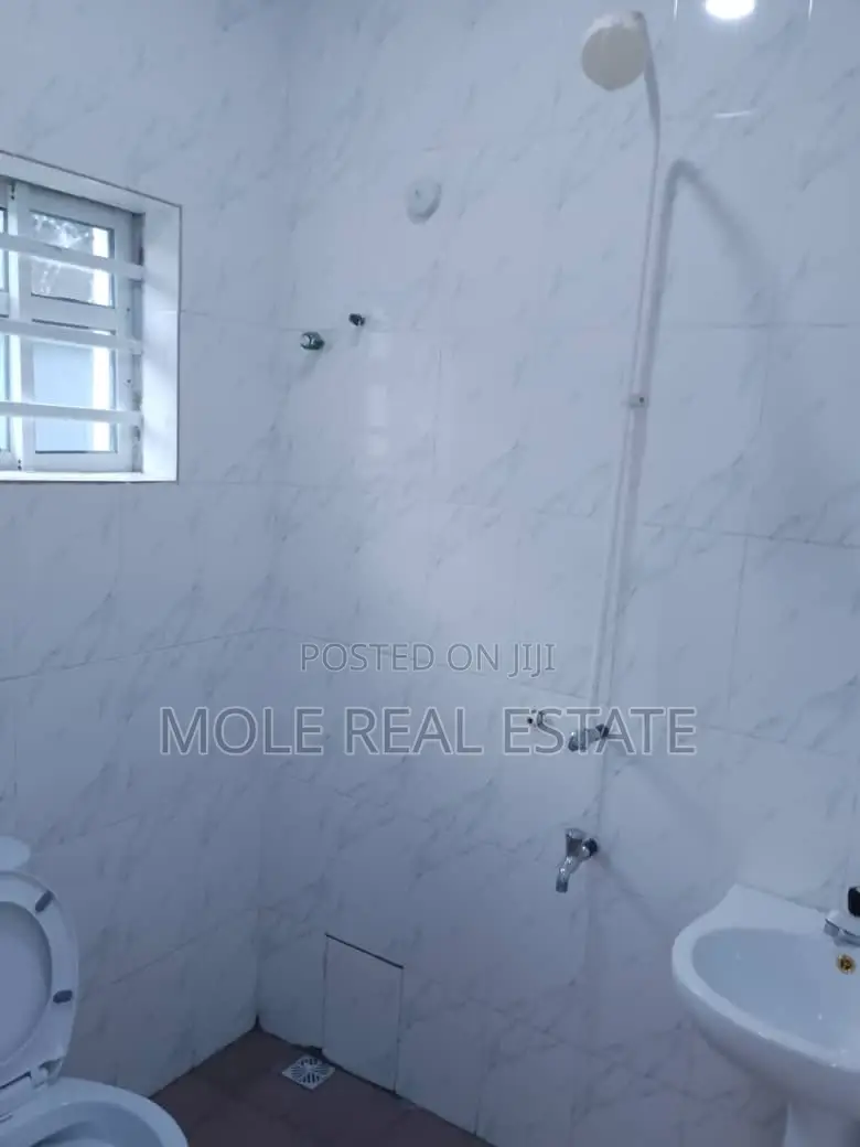 Big Mansion For Sale Felele Ibadan With Pool in Ibadan