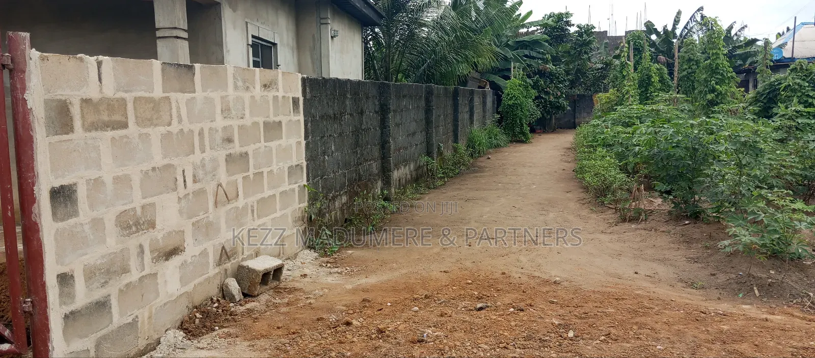 For Sale : Two (2) Plots on Major Sars Road in Port-Harcourt