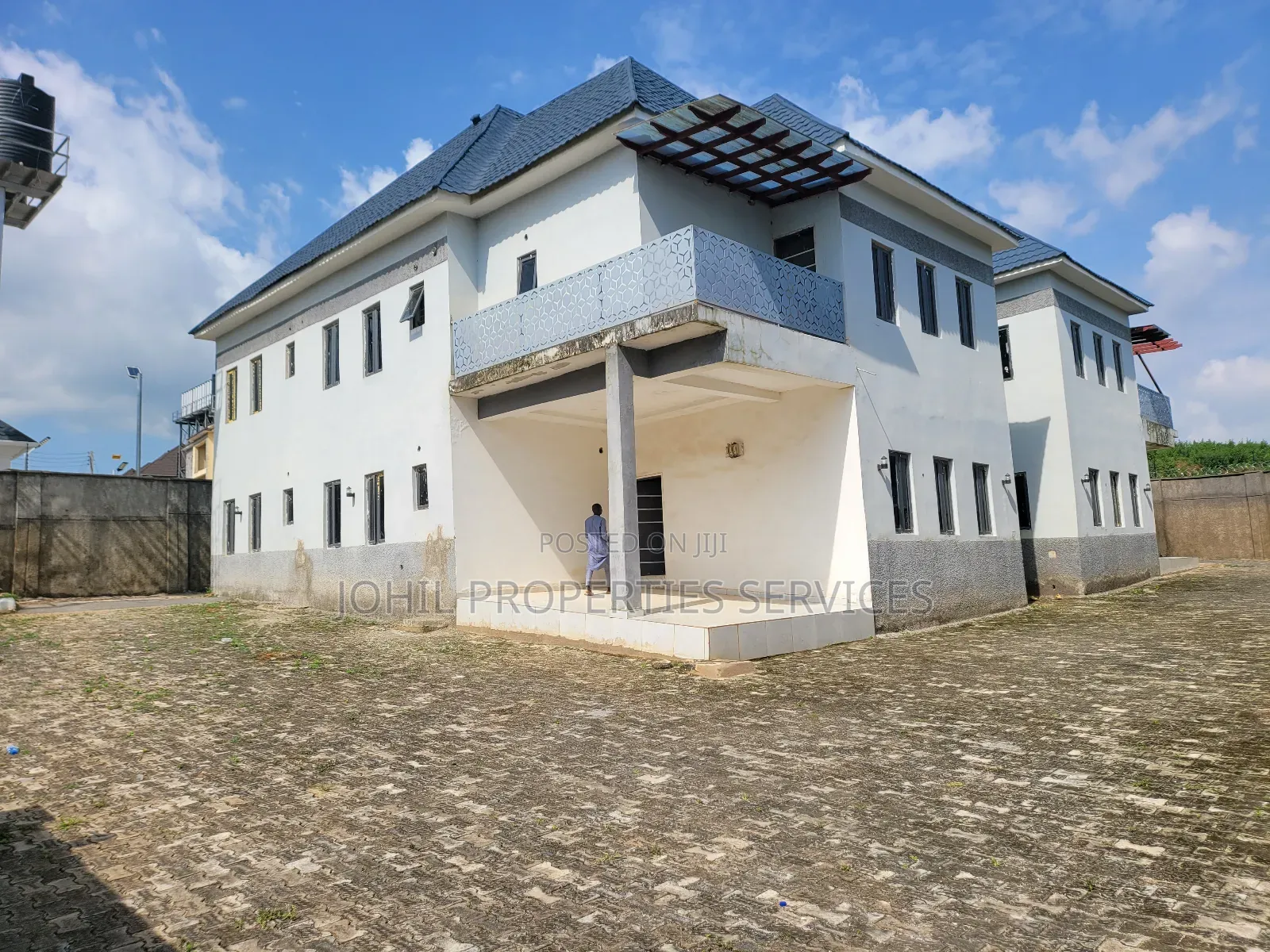 4bdrm Duplex in Admiralty Estate, Asokoro for sale in Asokoro