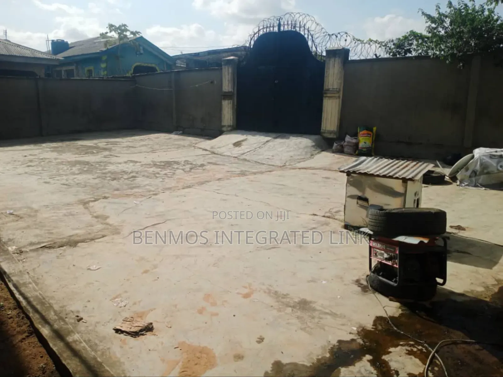 Furnished 14bdrm Block of Flats in Igbo Olomu, Ikorodu for sale in Ikorodu