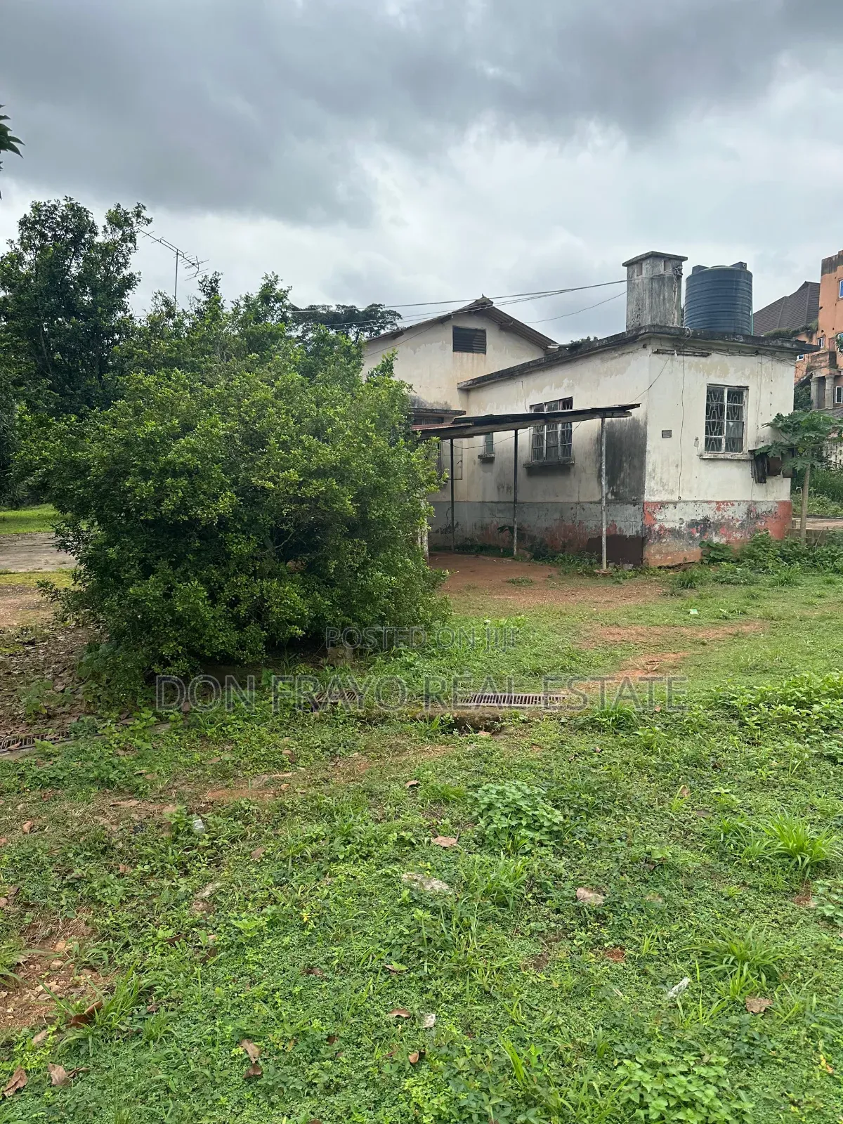 4000sqm Mixed Used Land at Onireke Gra for Sale in Jericho