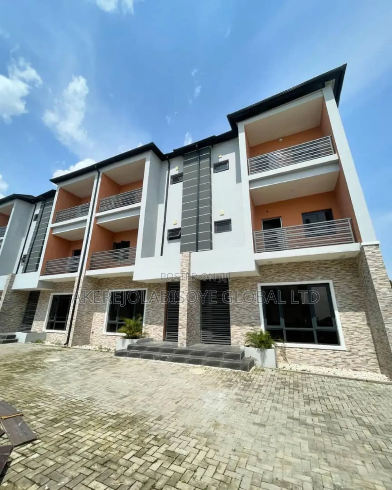 4bdrm Duplex in Guzape Abuja for rent in Guzape District