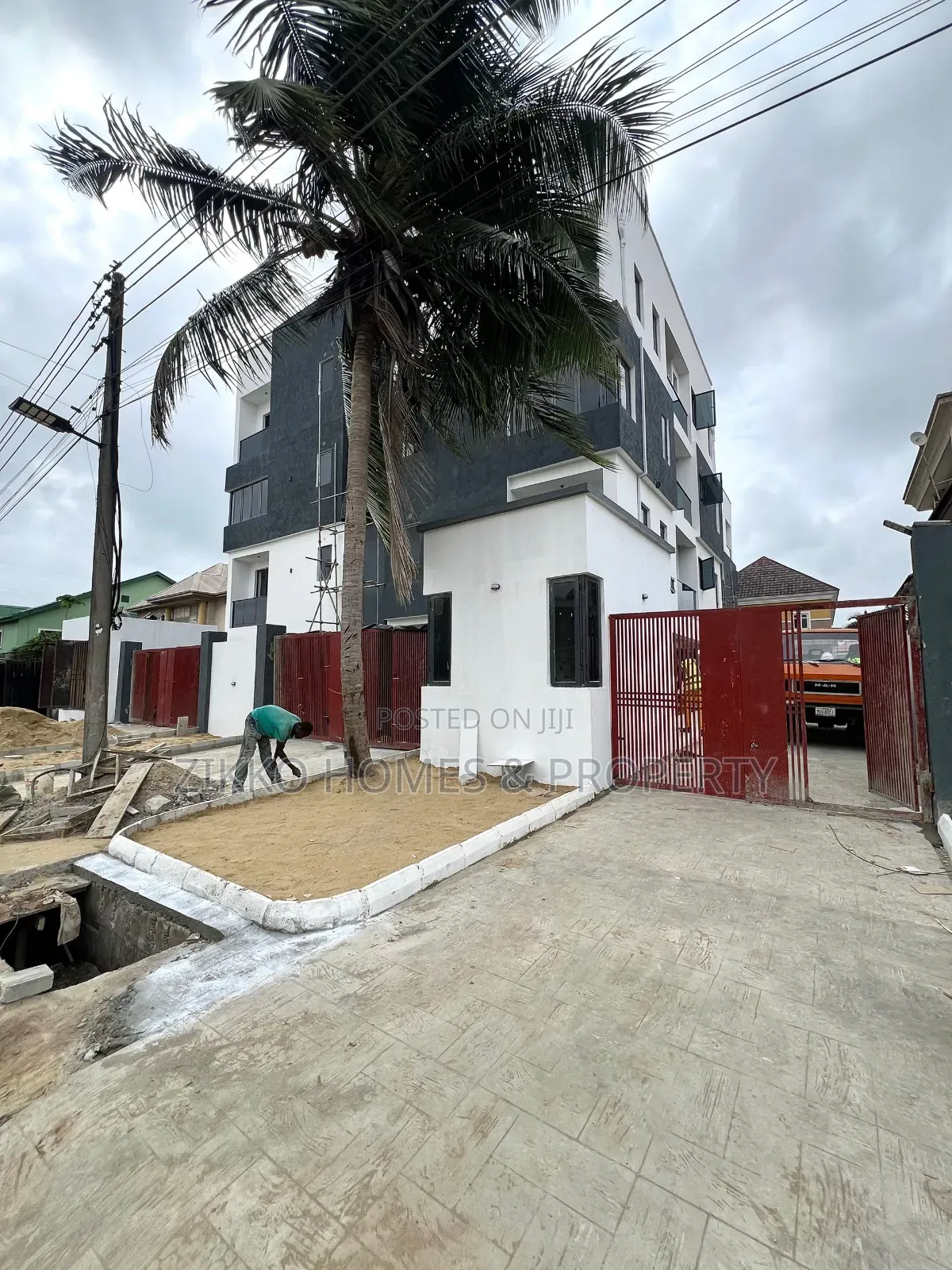5bdrm Duplex in Lekki for sale in Lekki