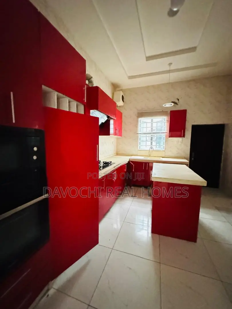 4bdrm Apartment in Chevron for rent in Chevron