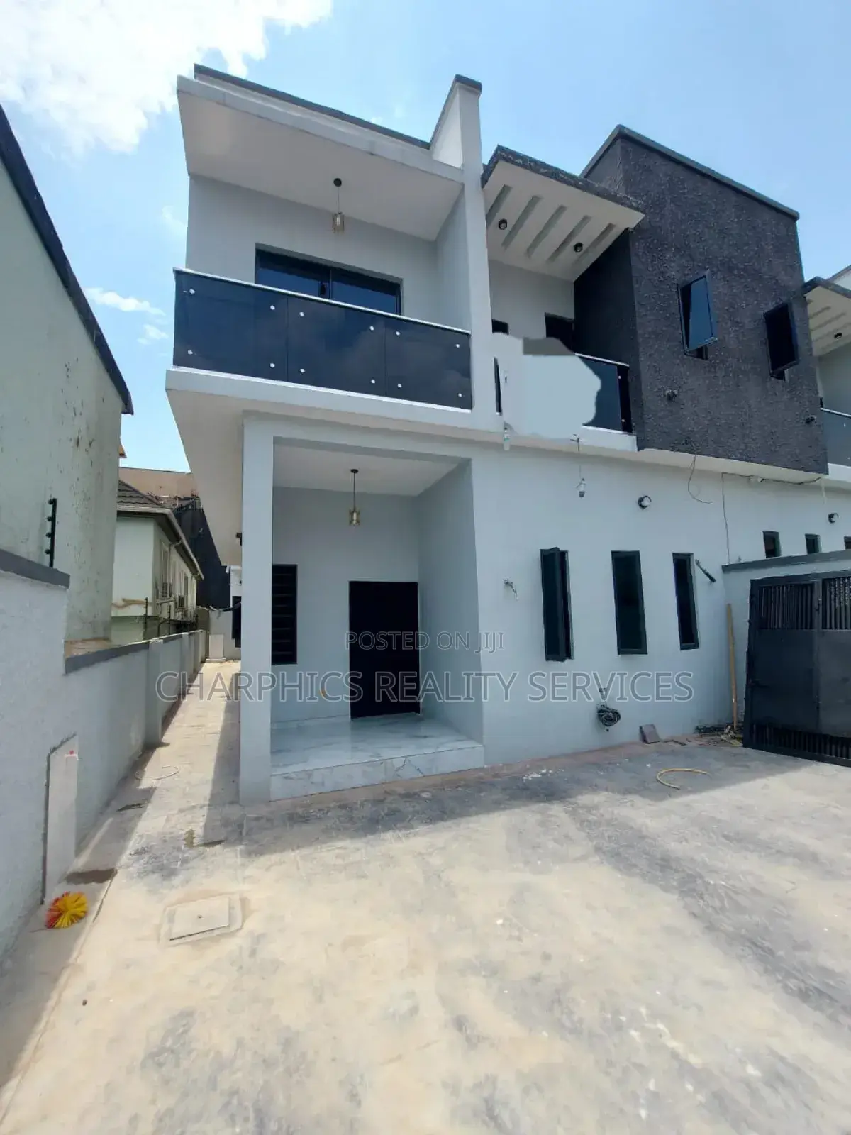 4bdrm Duplex in GRA Phase 2 Shangisha for sale in GRA Phase 2 Shangisha