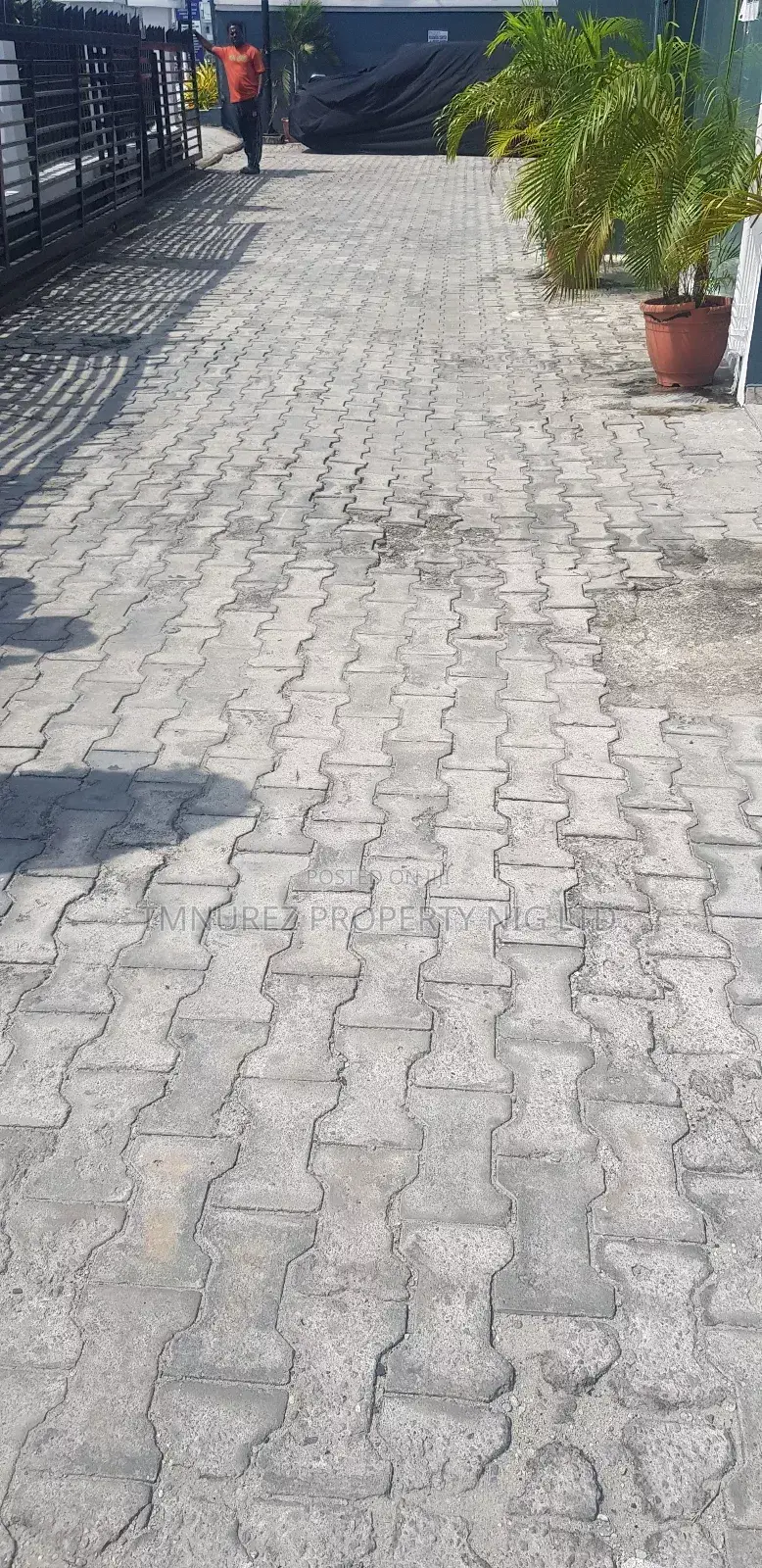 Shop for Rent at Osapa London in Lekki Phase 2
