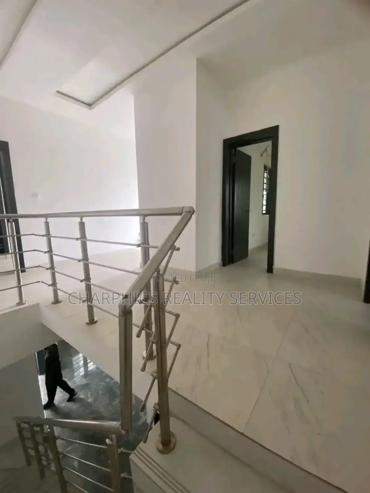 3bdrm Apartment in Ikate for sale in Ikate