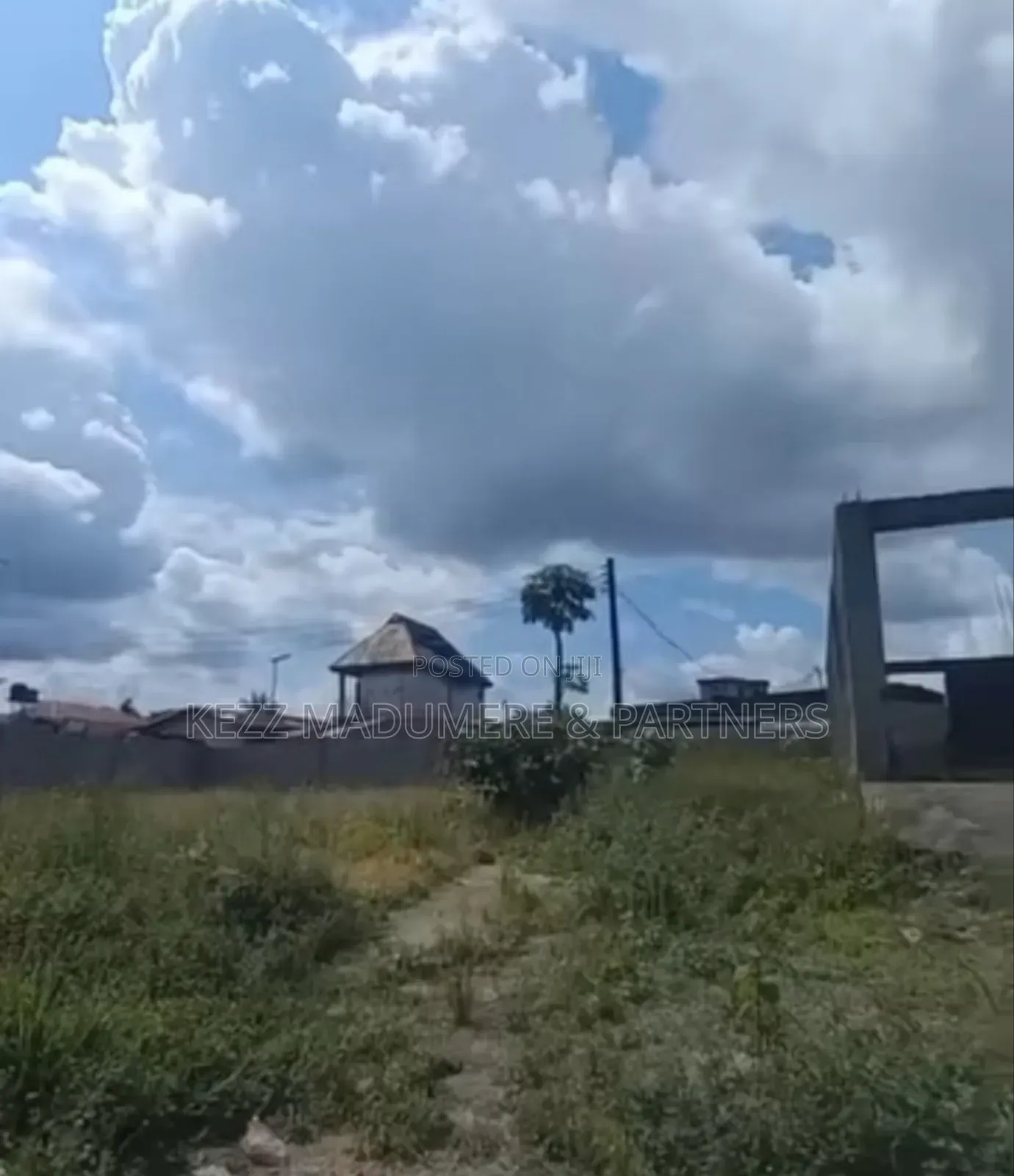 For Sale : 2 Plots on Major Aba Road ,Ph in Aba Expressway