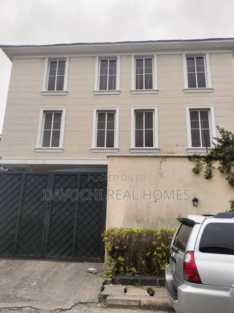 4bdrm Duplex in Banana Island for rent in Banana Island