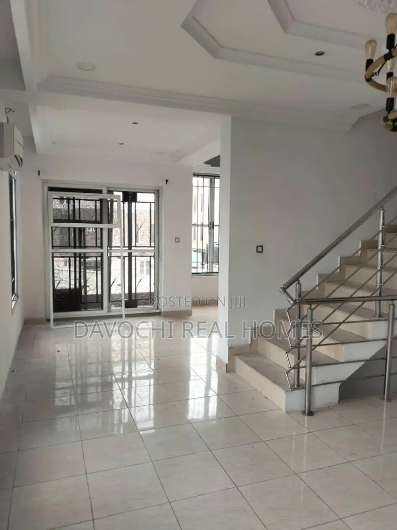4bdrm Duplex in Banana Island for rent in Banana Island
