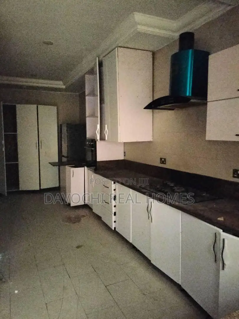 4bdrm Duplex in Banana Island for rent in Banana Island