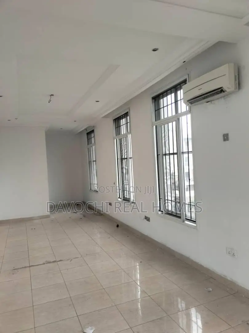 4bdrm Duplex in Banana Island for rent in Banana Island