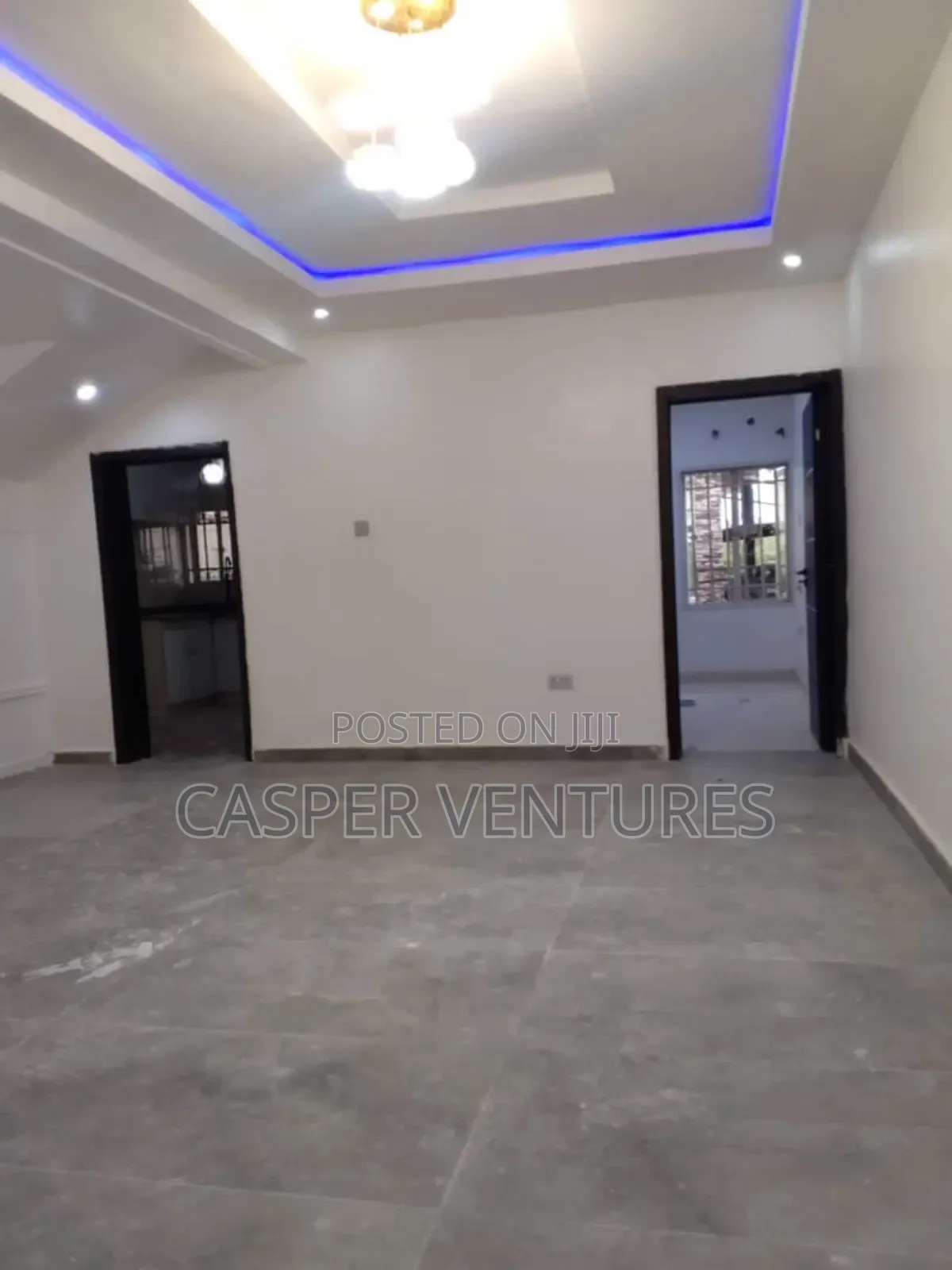 1bdrm Room & Parlour in Paradise 3, Chevron for rent in Chevron