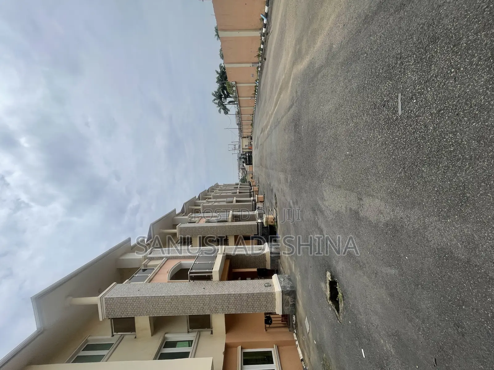 5bdrm Block of Flats in Jabi Lakes Abuja for sale in Jabi