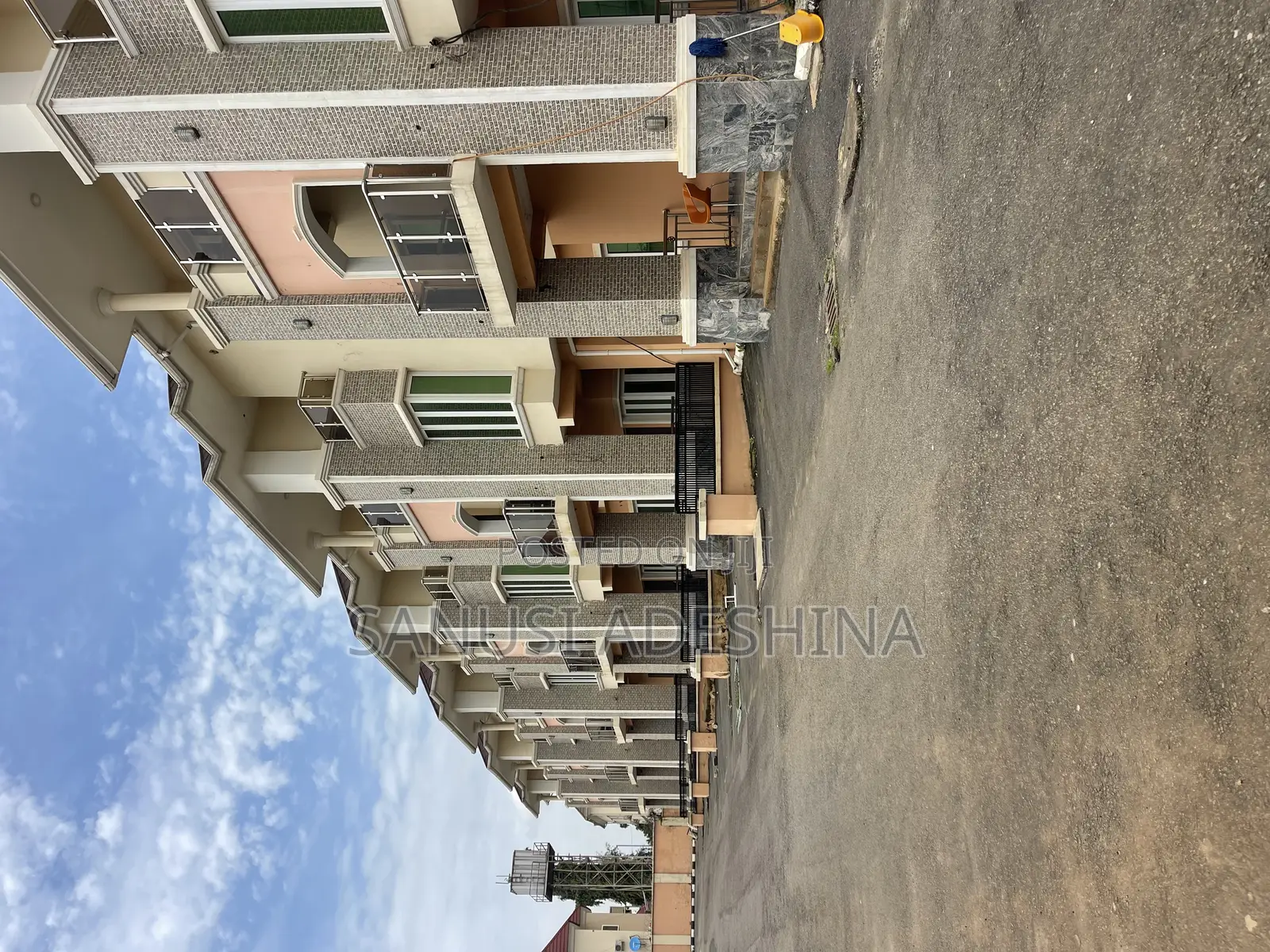 5bdrm Block of Flats in Jabi Lakes Abuja for sale in Jabi
