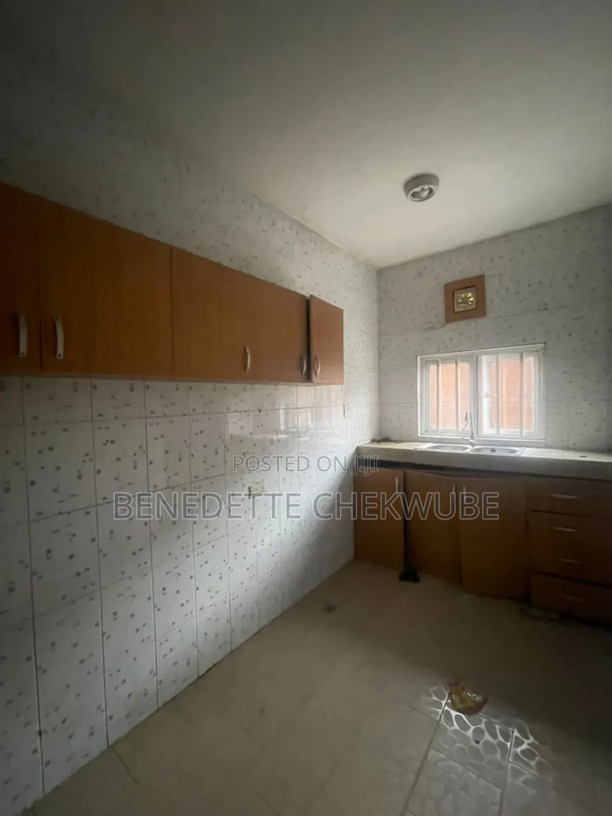 2bdrm Block of Flats in Rumuigbo, Port-Harcourt for sale in Port-Harcourt