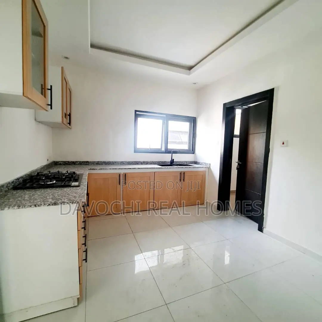 4bdrm Maisonette in Ikoyi S.W for rent in Ikoyi S.W