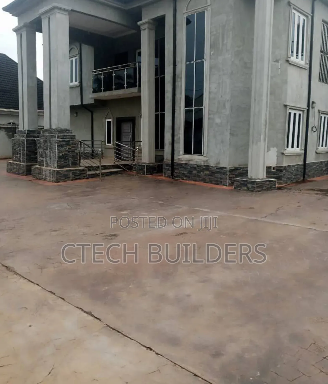 6bdrm Duplex in Benin City for sale in Benin City